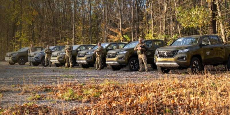 1000 пікапів. Що не так з тендером Міноборони та чому його поява — все ж позитивний сигнал