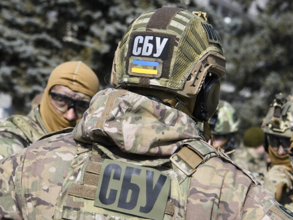 На Украине арестовали главу врачебной комиссии за взятку в сотни тысяч долларов