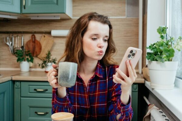 Как синхронно воспроизводить музыку на нескольких iPhone